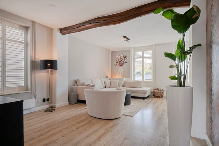 Photo 11 of Dorpsstraat 42