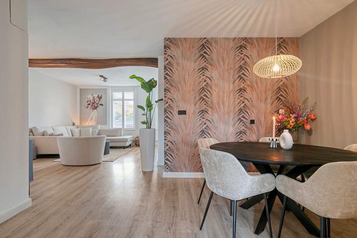 Photo 12 of Dorpsstraat 42