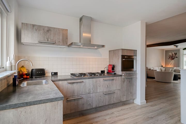 Photo 16 of Dorpsstraat 42