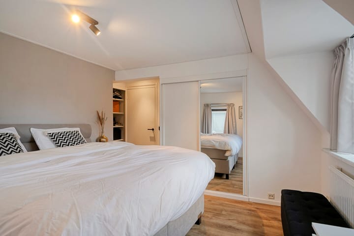 Photo 21 of Dorpsstraat 42