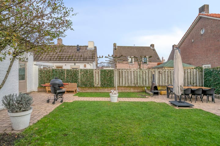 Photo 31 of Dorpsstraat 42