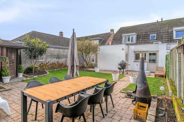 Photo 32 of Dorpsstraat 42