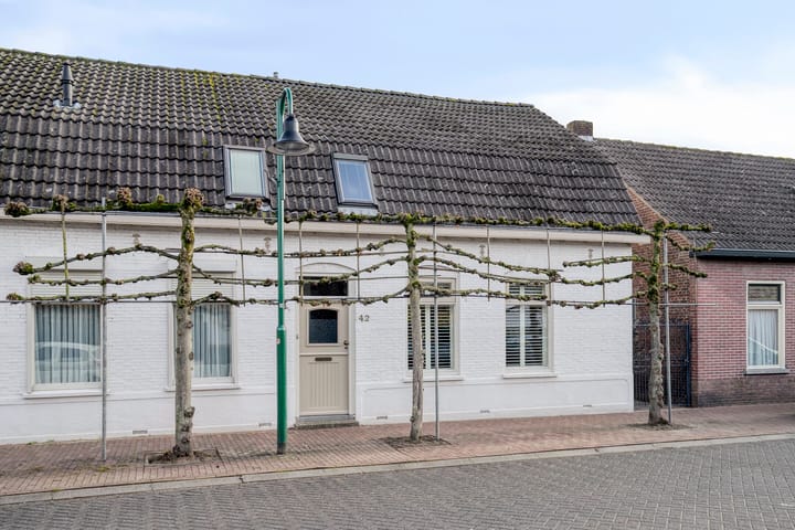 Photo 36 of Dorpsstraat 42