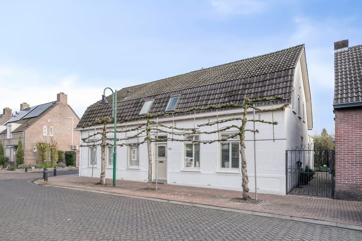 Photo 37 of Dorpsstraat 42