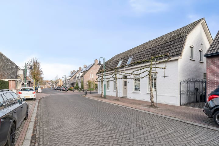 Photo 38 of Dorpsstraat 42