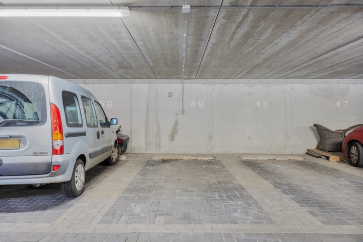 Photo 42 of De Oeverlanden 299