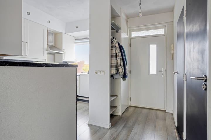 Foto 13 van Jan van Delftstraat 43