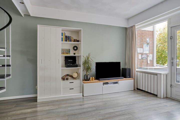 Foto 16 van Jan van Delftstraat 43