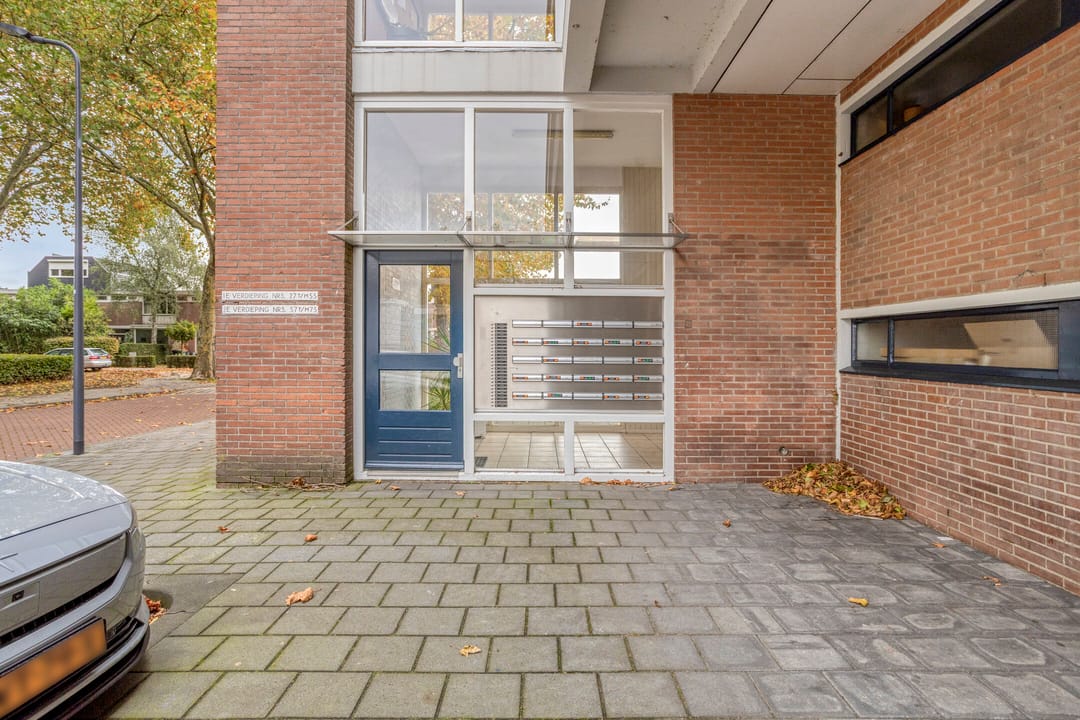 Photo 8 of Jan van Delftstraat 43
