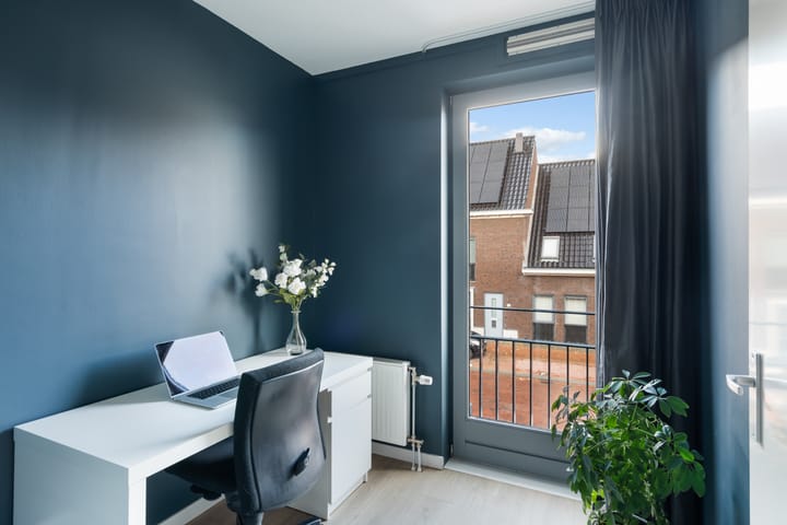 Photo 16 of Weegbree 85