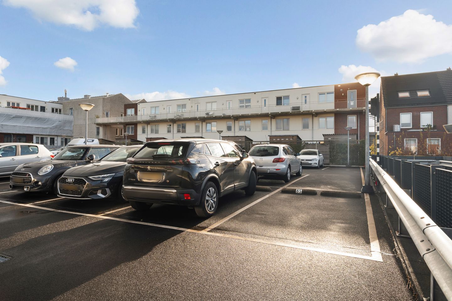 Foto 20 van Weegbree 85