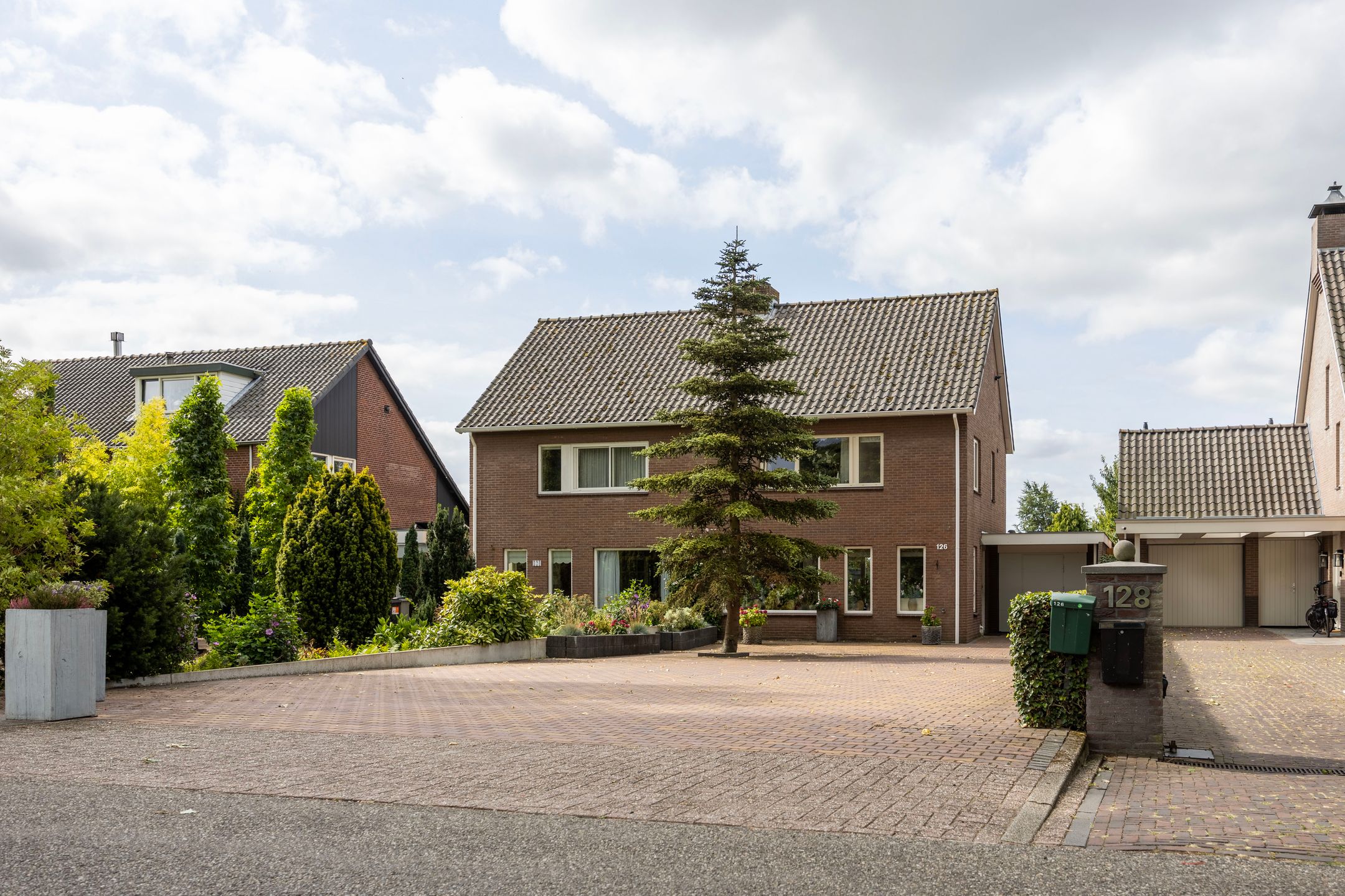 Oude Kruisweg 126 