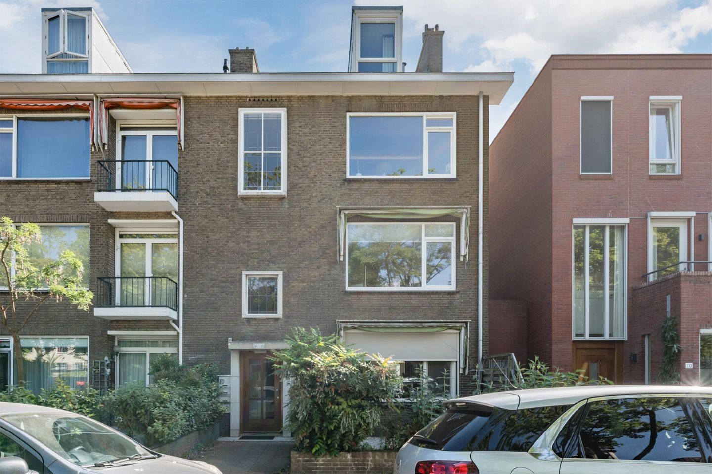 Photo 1 of Amalia van Solmsstraat 62
