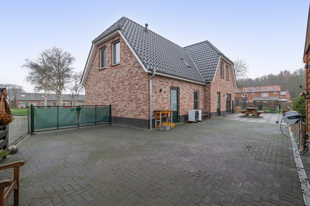 Foto 31 van Julianastraat 46