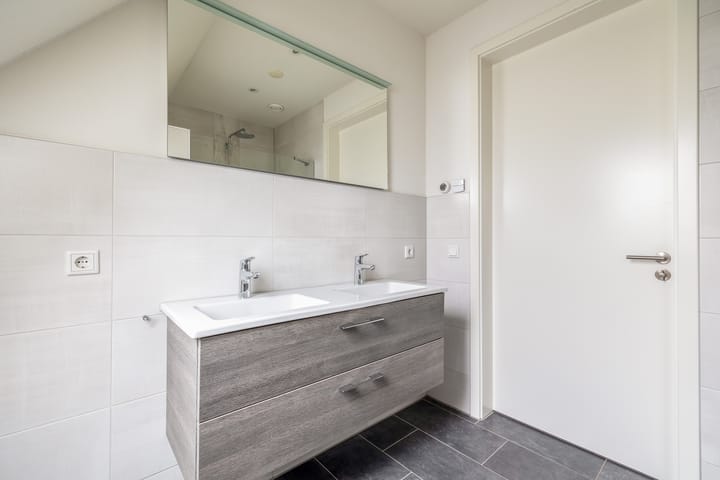 Photo 25 of Julianastraat 46