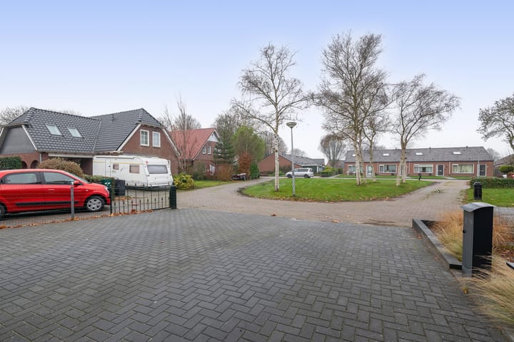 Photo 44 of Julianastraat 46