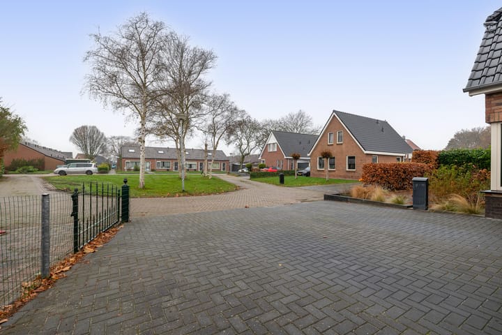 Photo 46 of Julianastraat 46