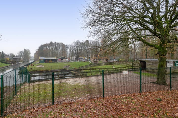 Photo 51 of Julianastraat 46