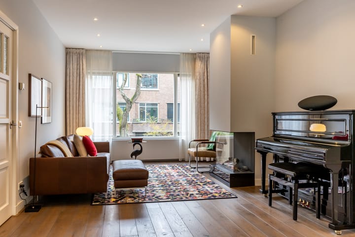 Photo 7 of Breitnerstraat 45-A01