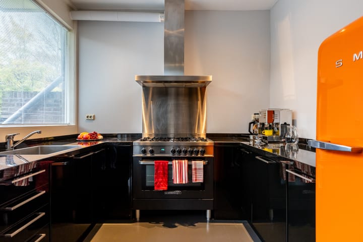 Photo 23 of Breitnerstraat 45-A01