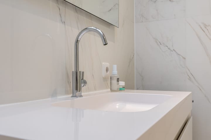 Photo 34 of Breitnerstraat 45-A01