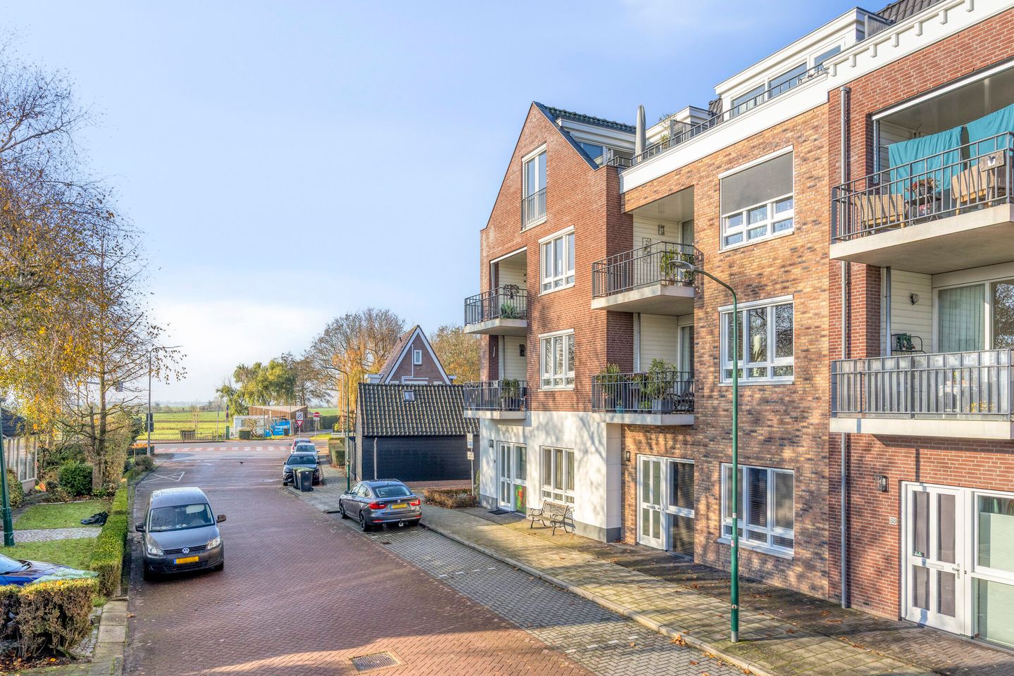 Photo 25 of Molenwal 84