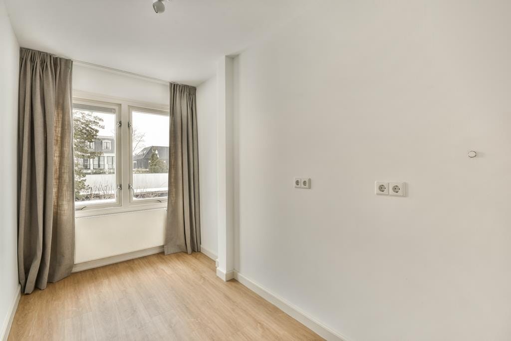 Photo 11 of Mr. G. Groen van Prinstererlaan 33