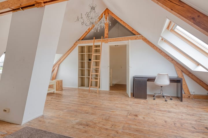 Foto 35 van Zuid-Oosterstraat 63