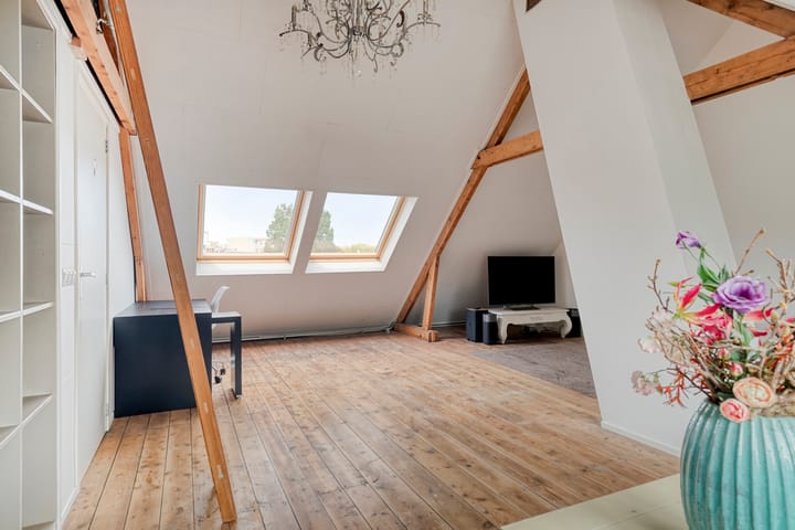 Foto 36 van Zuid-Oosterstraat 63