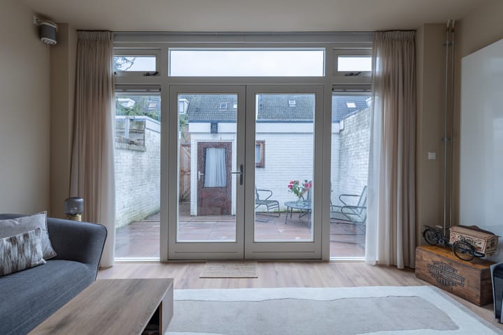 Photo 11 of C.W.Bruinvisstraat 11