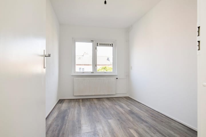 Photo 11 of Hannie Schaftstraat 16