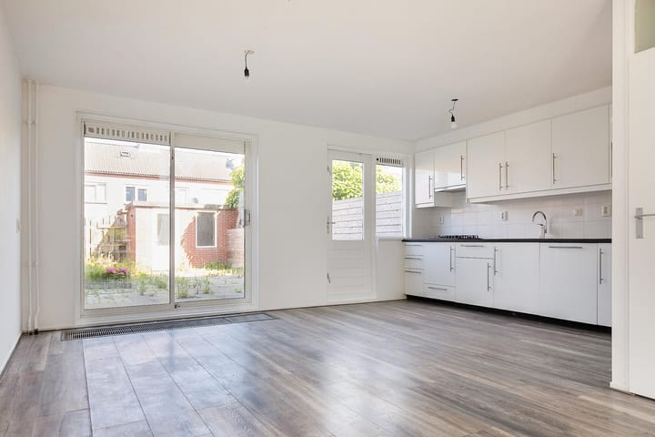 Photo 6 of Hannie Schaftstraat 16