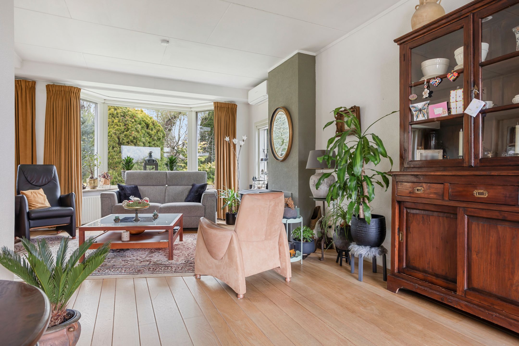 Foto 12 van Parallelweg-Zuid 115