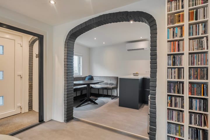 Foto 15 van Rijksstraatweg 150