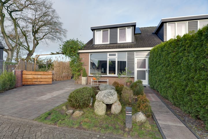 Foto 2 van De Woert 16