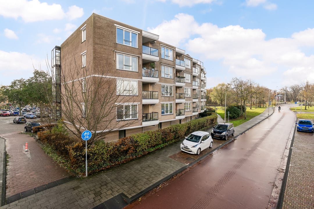 Foto 1 van Louis Armstronglaan 51