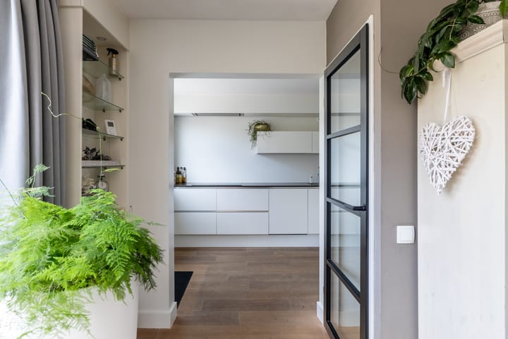 Photo 12 of Nicoline Swijgmanstraat 77