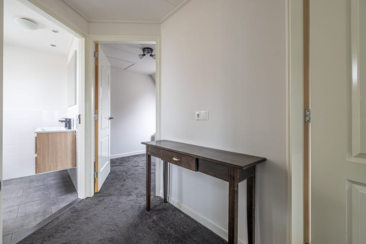 Photo 32 of Hearewei 20