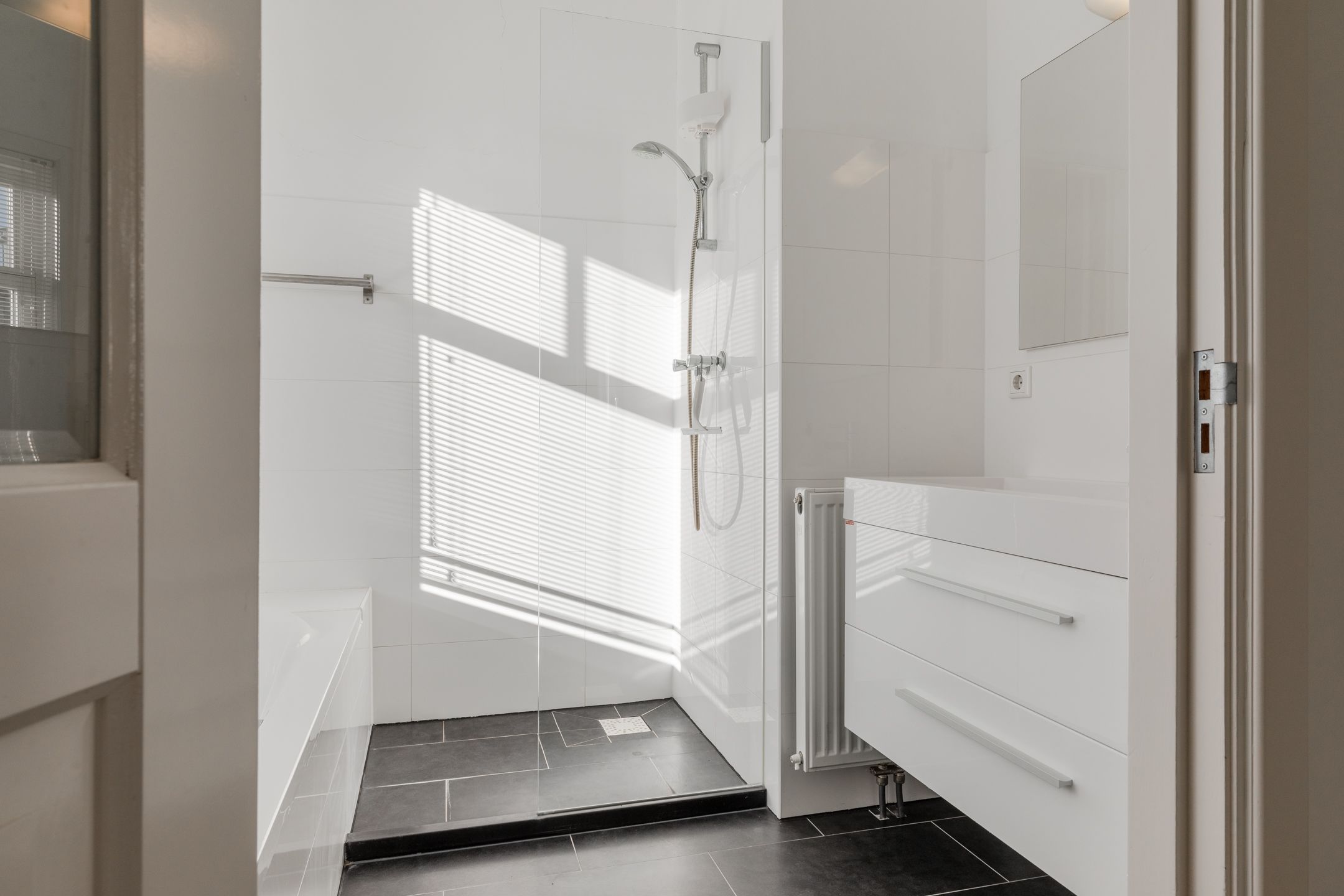 Foto 27 van Kazernestraat 26-D