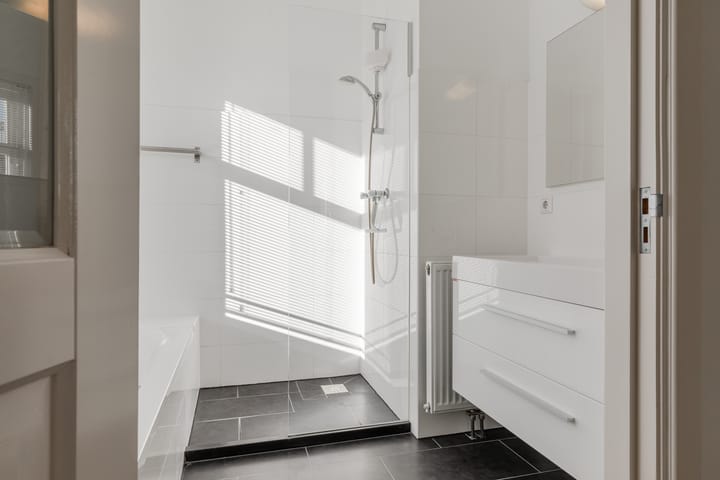 Photo 27 of Kazernestraat 26-D