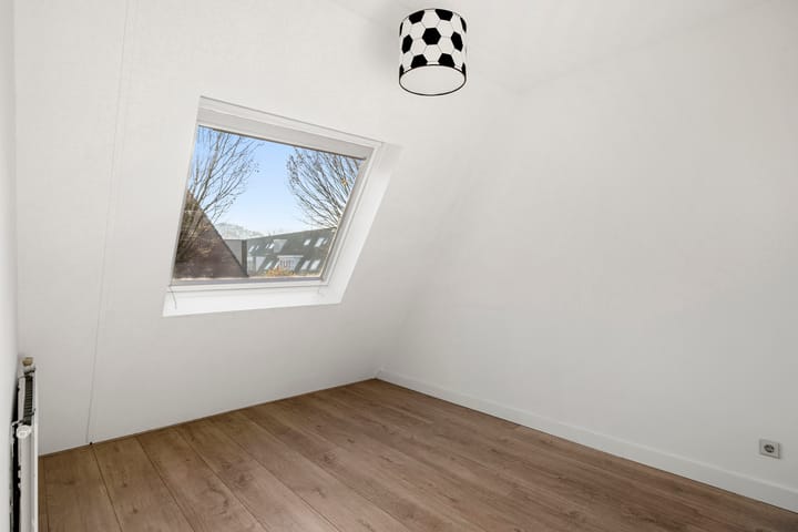 Photo 32 of Bereklauw 34