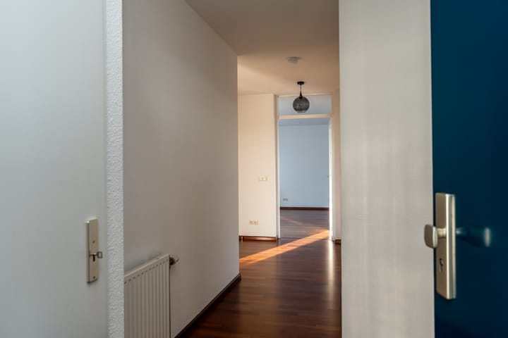 Photo 2 of Burgemeester Schönfeldplein 31-F1