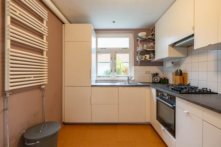 Foto 24 van Molukkenstraat 40