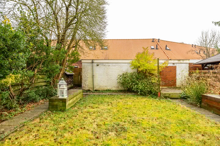 Foto 36 van Molukkenstraat 40