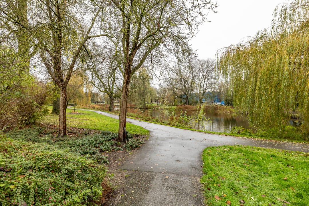 Foto 41 van Molukkenstraat 40