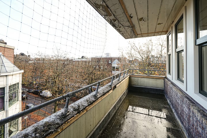 Photo 3 of Mathenesserweg 33-E