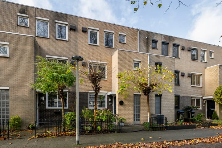 Paul Henri Spaakring 17