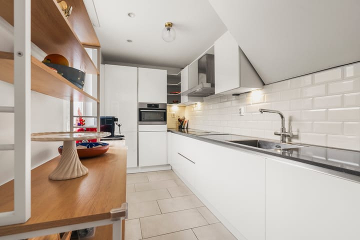 Photo 7 of De Muy 161