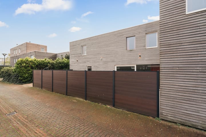 Photo 32 of De Muy 161