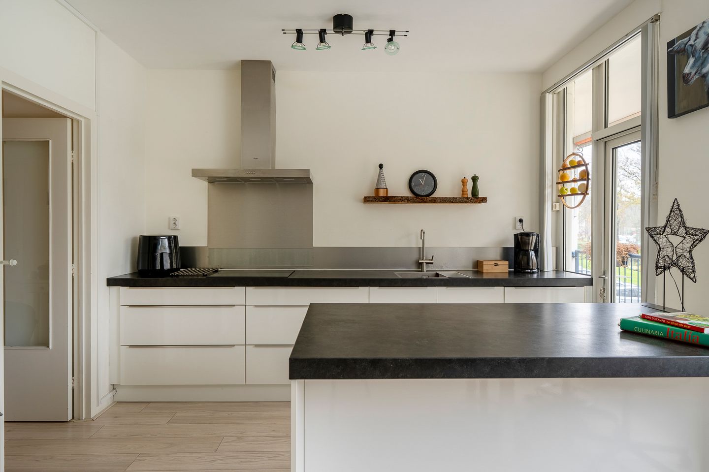 Foto 25 van Landréstraat 577